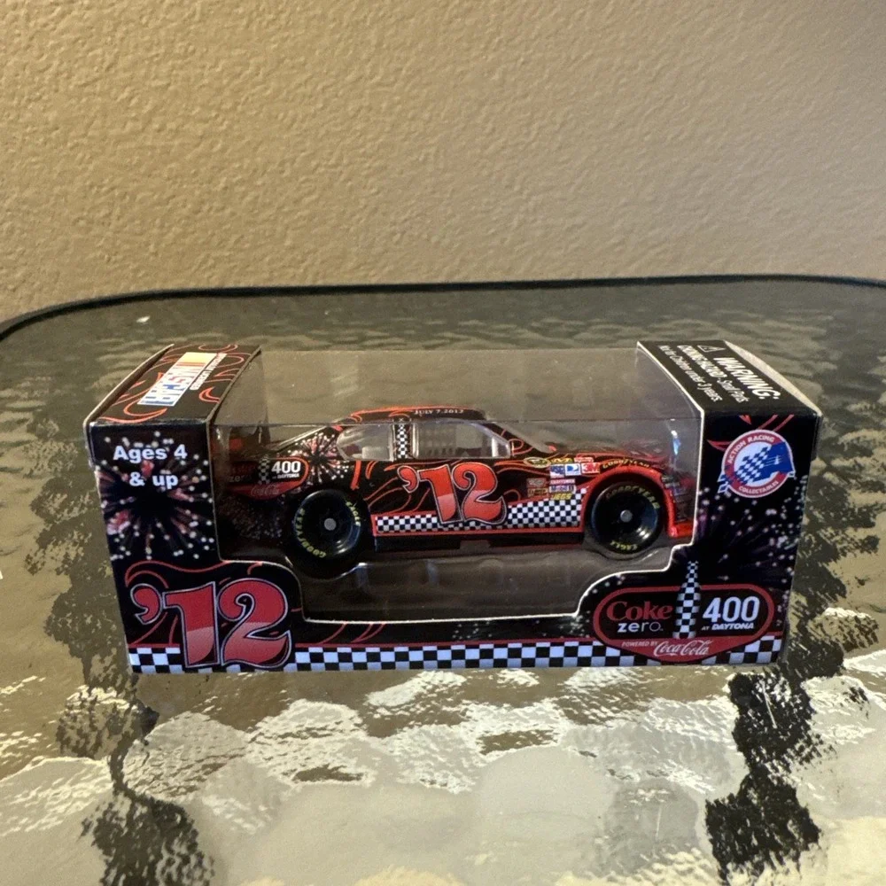 Daytona International Speedway July 2012 Coke‎ Zero Sugar 400 1/64 Die Cast Car